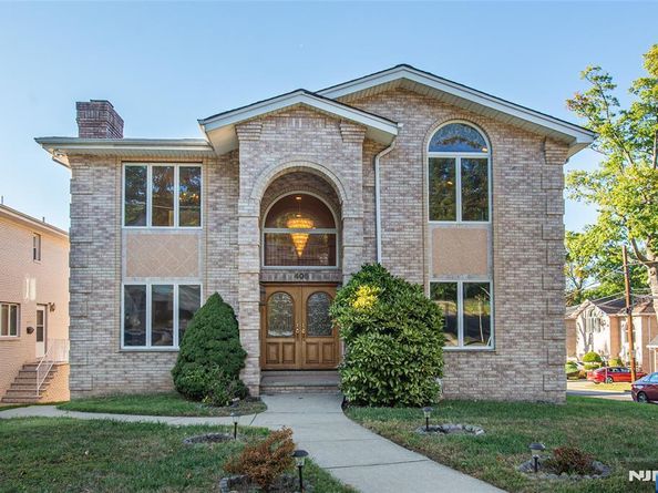 405 Chestnut Street, Ridgefield NJ 07657