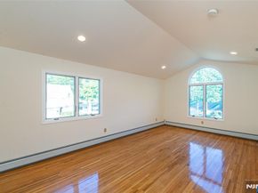 405 Chestnut Street, Ridgefield NJ 07657