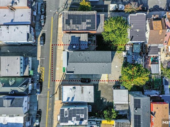 1432 46th Street, North Bergen NJ 07047