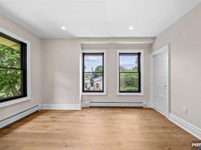 475 Morse Avenue, Ridgefield NJ 07657