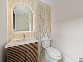 475 Morse Avenue, Ridgefield NJ 07657