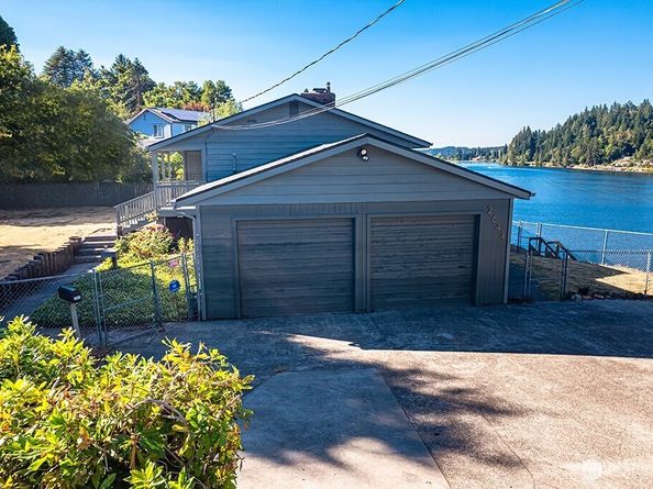 2644 Stevens Drive, Bremerton WA 98312