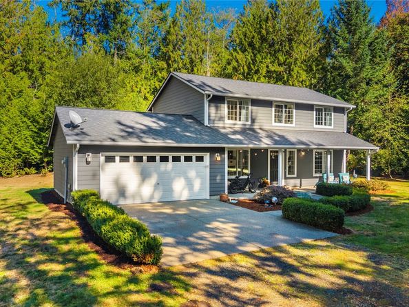 8132 NE Yeti Lane, Bainbridge Island WA 98110