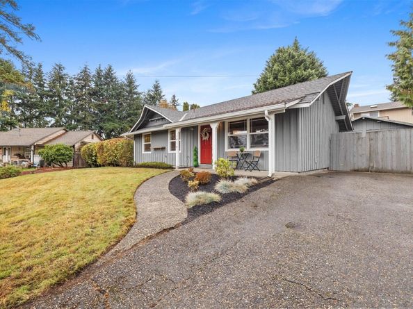 1919 198th Place SW, Lynnwood WA 98036