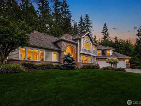 15118 262nd Avenue SE, Issaquah WA 98027