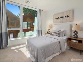 6546 B 32nd Avenue NE 2.2, Seattle WA 98115
