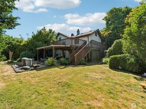 8812 Dibble Avenue NW, Seattle WA 98117