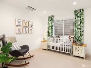 14888 HS#6 NE 2nd Court, Bellevue WA 98007