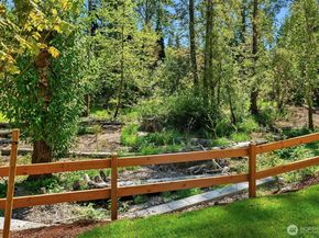 14888 HS#6 NE 2nd Court, Bellevue WA 98007