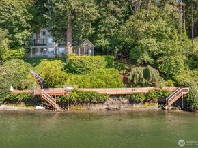 10157 SW 263 Street, Vashon WA 98070