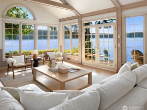 10157 SW 263 Street, Vashon WA 98070