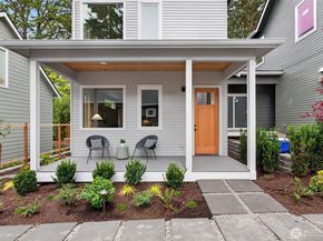 11739 40th Avenue NE B, Seattle WA 98125