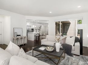 1270 Pine Crest Circle NE, Issaquah WA 98029