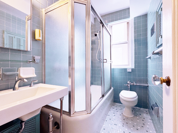 390 Riverside Drive 5G, New York NY 10025