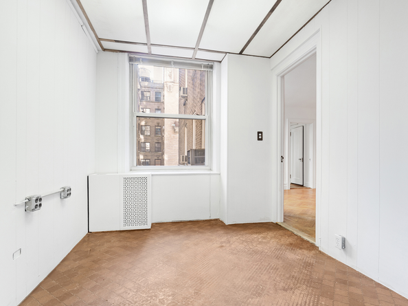 390 Riverside Drive 5G, New York NY 10025