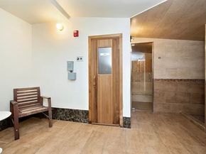 63-36 99th Street 8D, Queens NY 11374