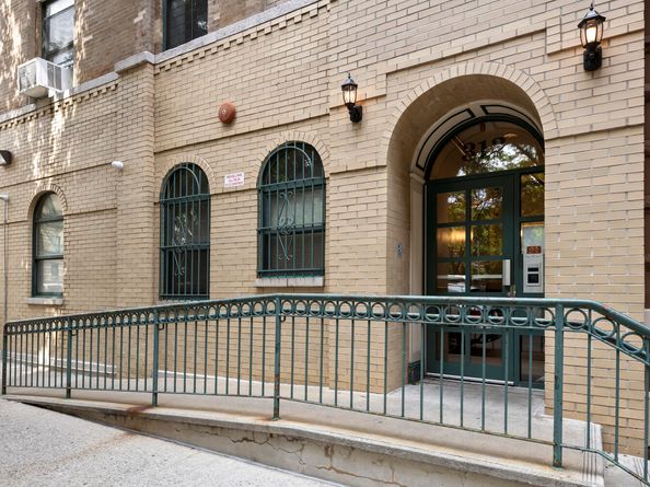 313 West 143rd Street 2A, New York NY 10030