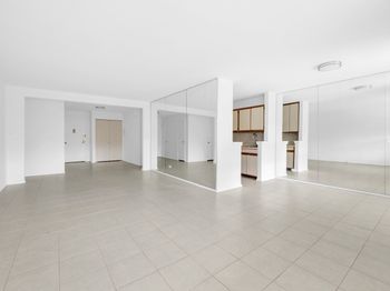 370 Ocean Parkway