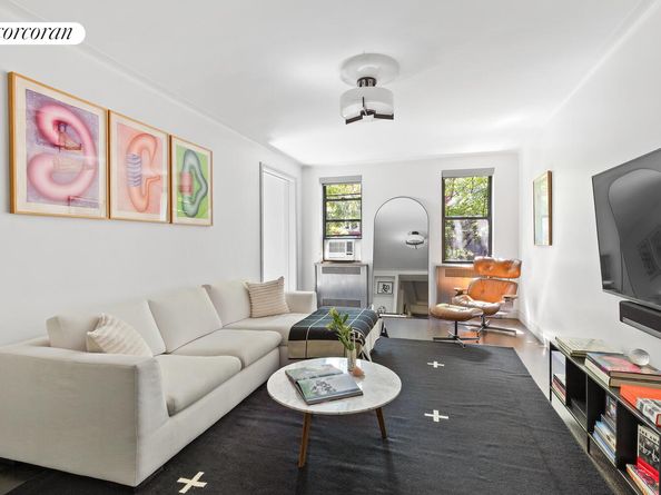 290 6th Avenue 3CD, New York NY 10014