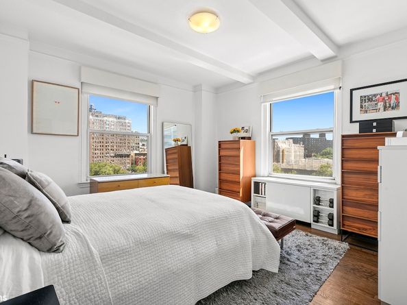 242 East 19th Street 7B, New York NY 10003