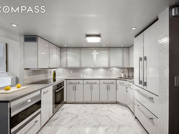 253 West 73rd Street 6BC, New York NY 10023