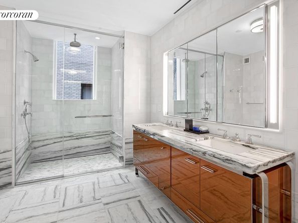 45 East 22nd Street 21B, New York NY 10010