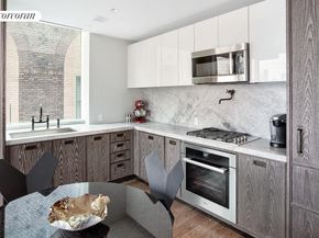 45 East 22nd Street 21B, New York NY 10010