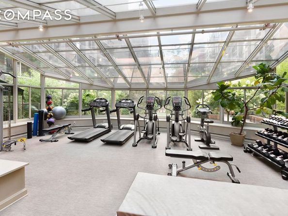 505 West 47th Street 1DS, New York NY 10036