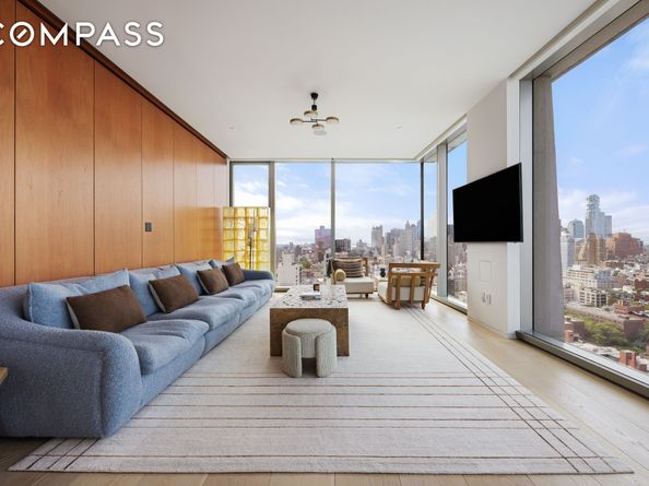 215 Chrystie Street 29W, New York NY 10002