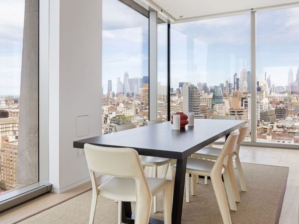 215 Chrystie Street 29W, New York NY 10002