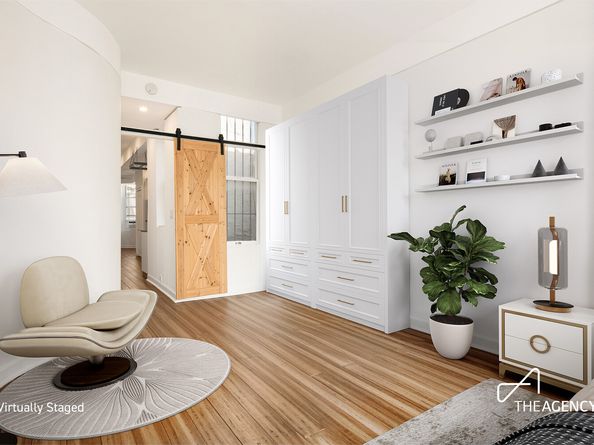 51 St Marks Place 10, New York NY 10003