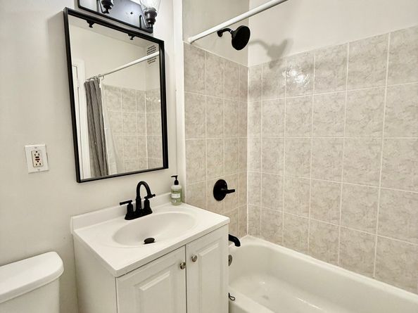 9021 Ave L, Brooklyn NY 11236