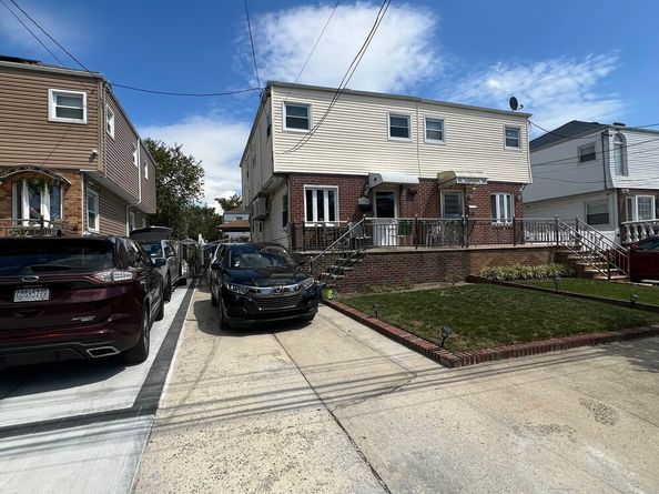 1375 East 104th Street, Brooklyn NY 11236