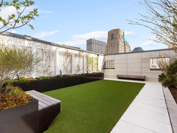 77 Greenwich Street 34A, New York NY 10006