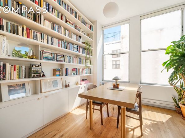 175 East Broadway 4C, New York NY 10002