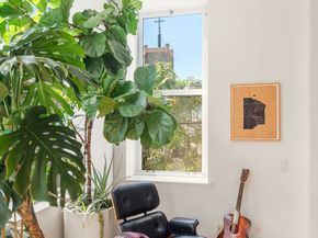175 East Broadway 4C, New York NY 10002