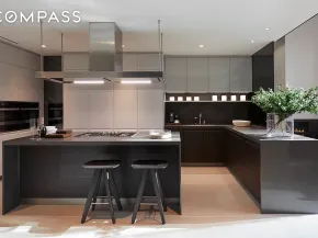 522 West 29th Street 5A, New York NY 10001