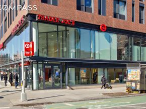 417 Grand Street D1801, New York NY 10002