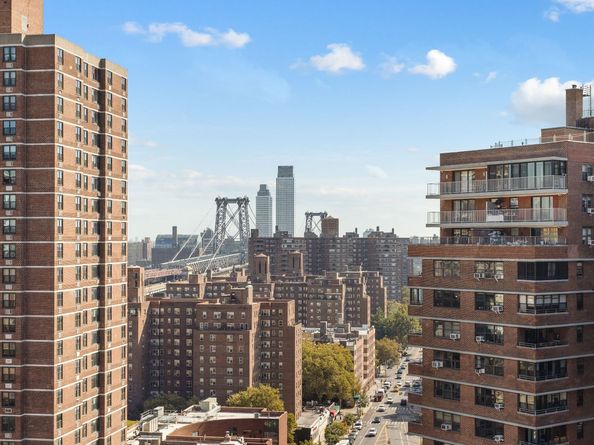 417 Grand Street D1801, New York NY 10002