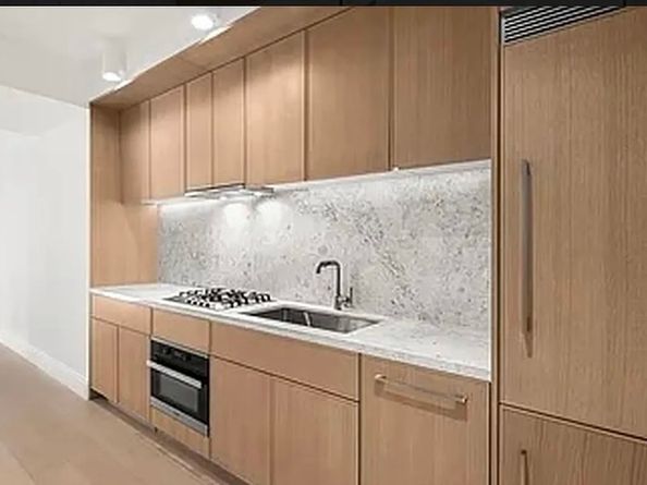 501 3rd Avenue 3C, New York NY 10016