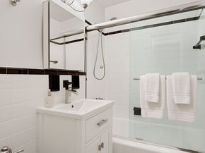 309 East 87th Street 5A, New York NY 10128