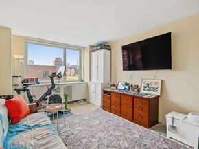 301 West 53rd Street 9E, New York NY 10019