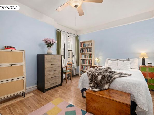 35 Crown Street 3C, Brooklyn NY 11225