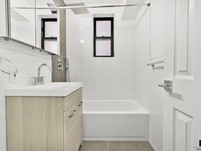 10 East 43rd Street 4K, Brooklyn NY 11203