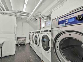 10 East 43rd Street 4K, Brooklyn NY 11203