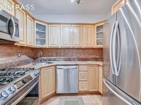 57 Carroll Street 38A, Brooklyn NY 11231