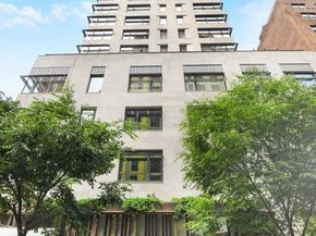301 East 50th Street 22A, New York NY 10022