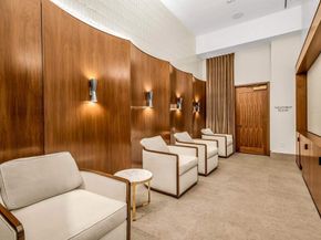 301 East 50th Street 22A, New York NY 10022