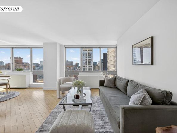 235 East 55th Street 35C, New York NY 10022