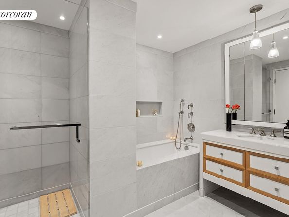 212 Warren Street 14A, New York NY 10282